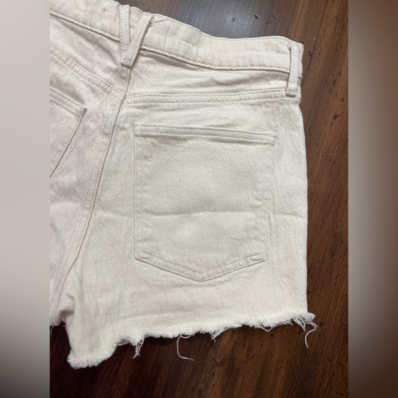 Veronica Beard Timmi Cutoff Shorts Size 30 / 10 Ecru High Rise Designer Summer - Picture 8 of 16